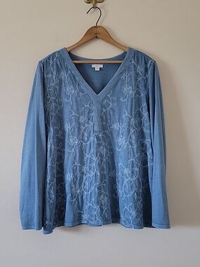 J Jill Blue Embroidered Long Sleeve Tee Size Large